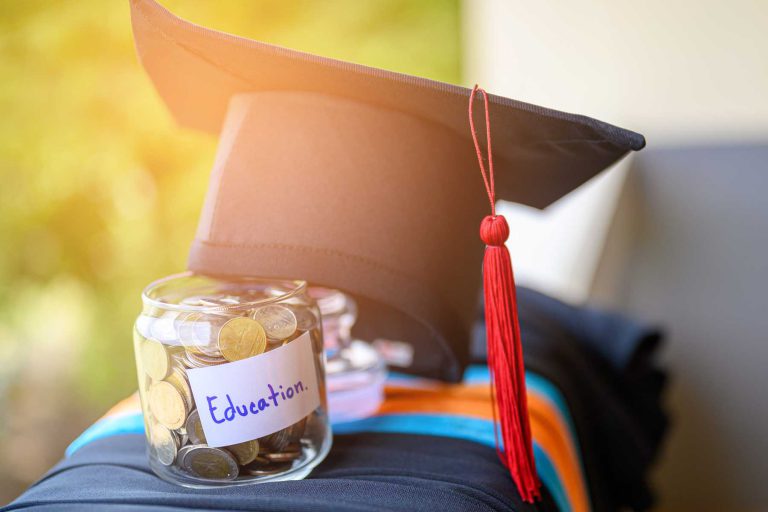 Financial Aid Rocks Future Students - College of the Rockies